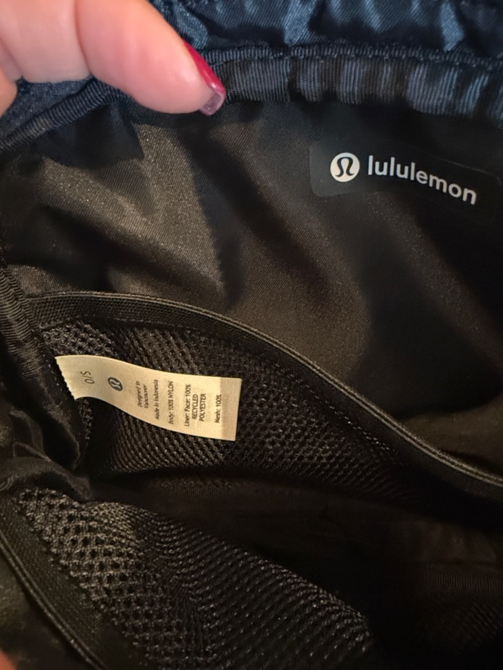 lululemon athletica Black Belt Bag - Picture 7 of 8